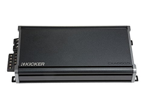 Kicker CXA800.5 amplificador 5 canales 800W Clase D vista frontal