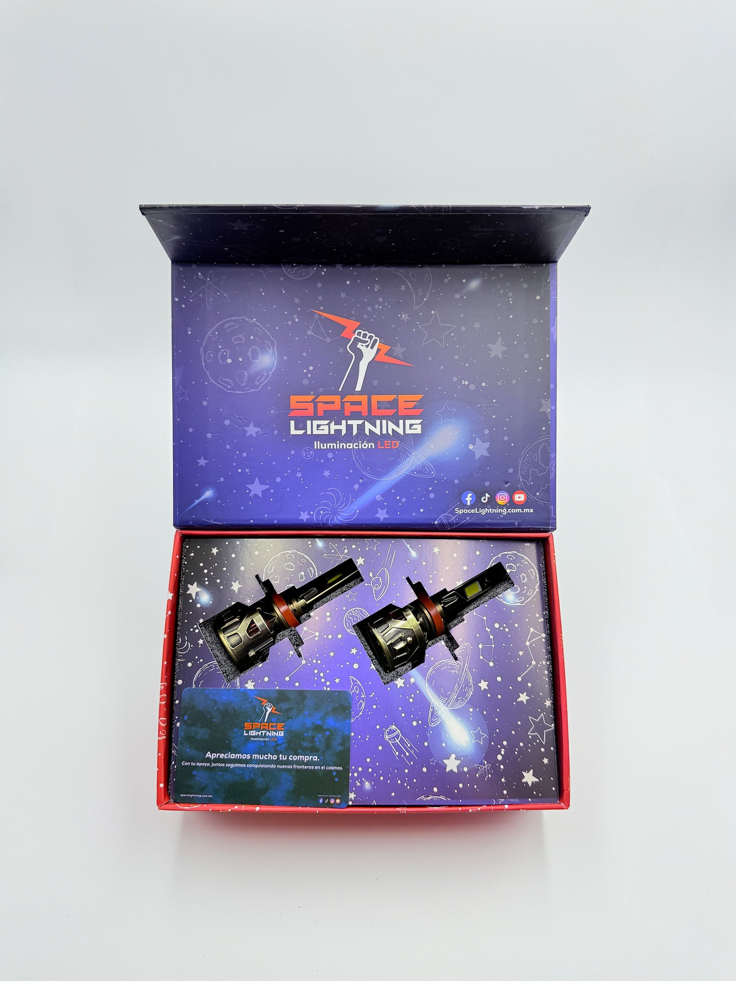 Par de luces LED Automotriz, Modelo Falcon de 70,000 Lumenes.