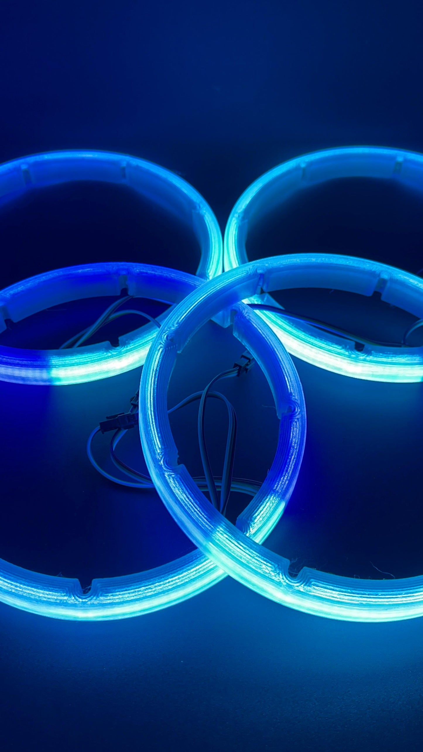 Kit Aros Full LED Bluetooth compatible con bocinas, Luz ambiental para tus paneles, Control RF + Bluetooth.
