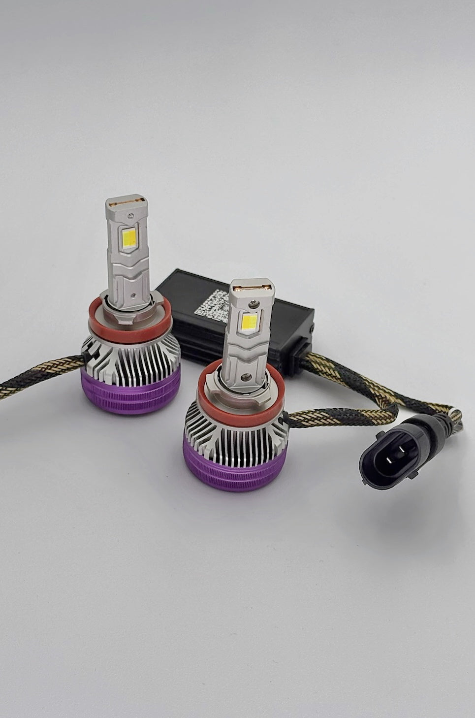 Par de luces LED Automotriz de App Color/Temperatura/Potencia Regulables. Amarillo/Blanco.