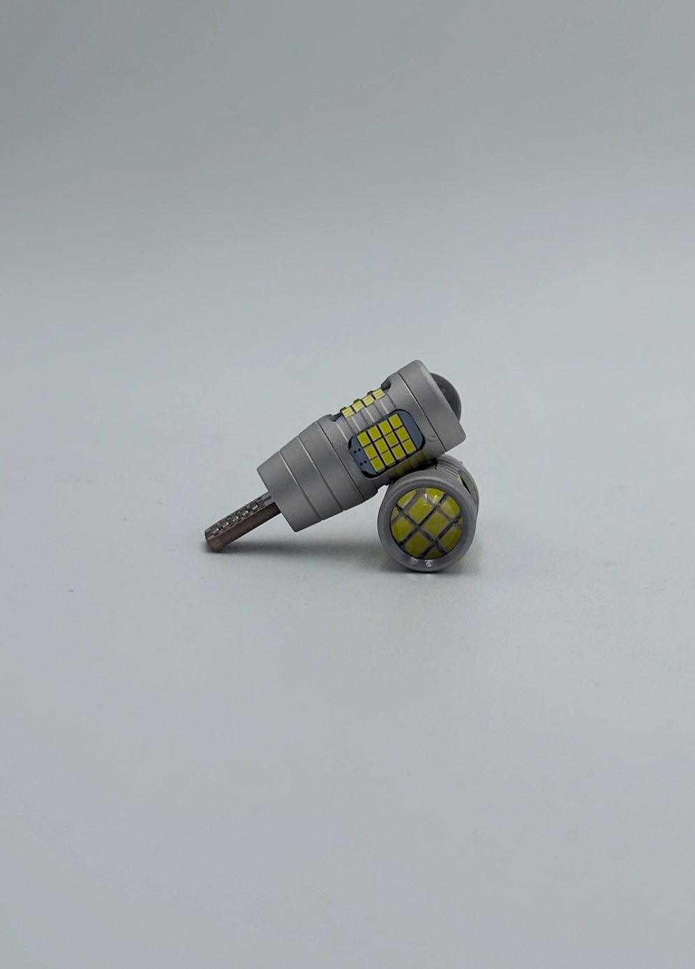 Par de Focos LED T15 CanBus SpaceLightning ⚡️| Alto Brillo | Blanco, Naranja y Rojo | Tamaño mediano