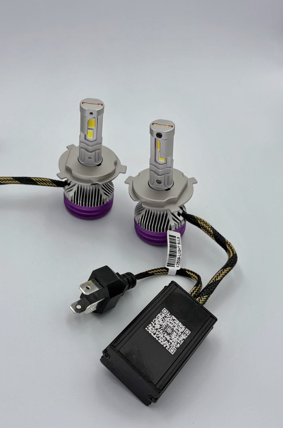 Par de luces LED Automotriz de App Color/Temperatura/Potencia Regulables. Amarillo/Blanco.