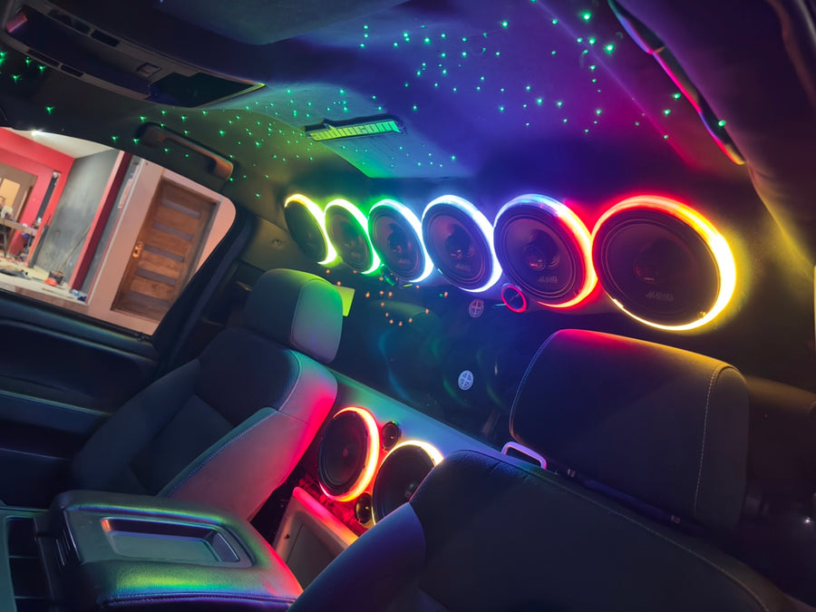 Kit Aros Full LED Bluetooth compatible con bocinas, Luz ambiental para tus paneles, Control RF + Blu - Aros RGB automotriz