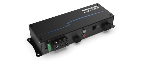 AudioControl ACM-1.300 amplificador monoblock micro vista angular derecha con tapa